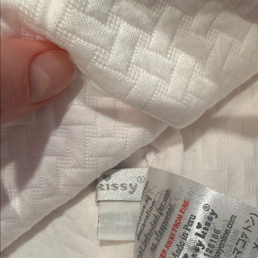 Kissy Kissy NWT Quilted Cozy Cream White Baby Hat - Picture 5 of 5